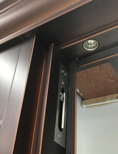 steel security doors with multipoint locking system