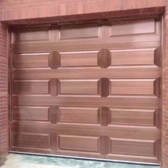 Portas de garagem de alumínio cor de cobre