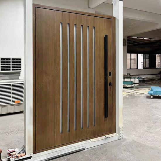 Wood solid pivot door