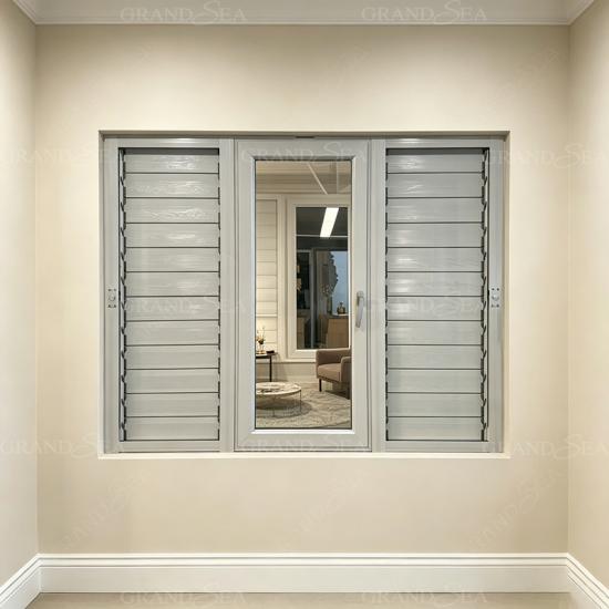 white aluminum louver window