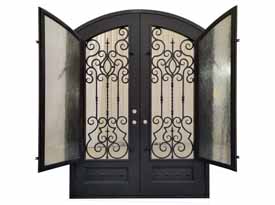 Adicione uma porta de vidro na porta de ferro, ventilação e iluminação do dia ! 